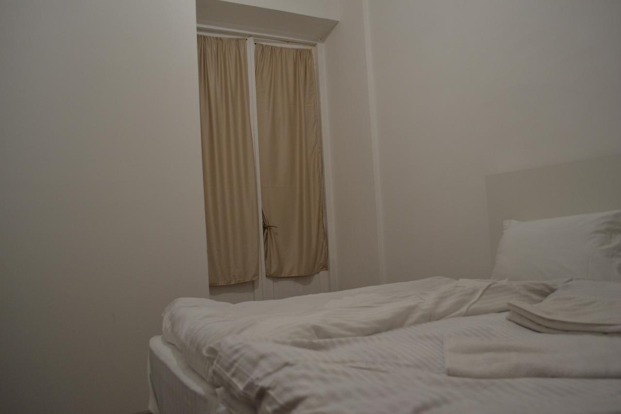 Hotel Rustaveli 36 Тбилиси Екстериор снимка