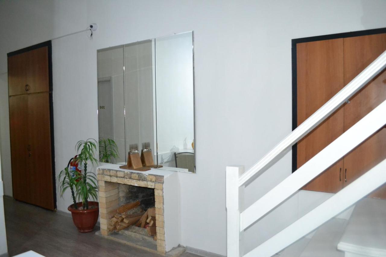Hotel Rustaveli 36 Тбилиси Екстериор снимка