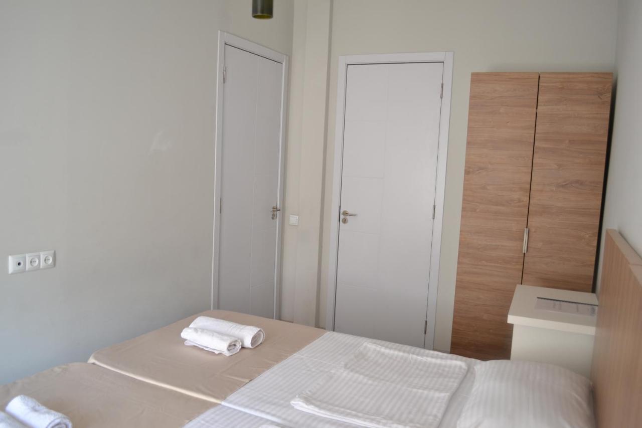 Hotel Rustaveli 36 Тбилиси Екстериор снимка