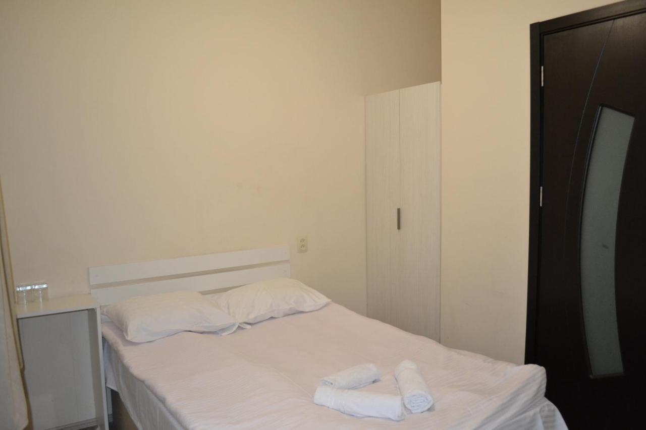 Hotel Rustaveli 36 Тбилиси Екстериор снимка