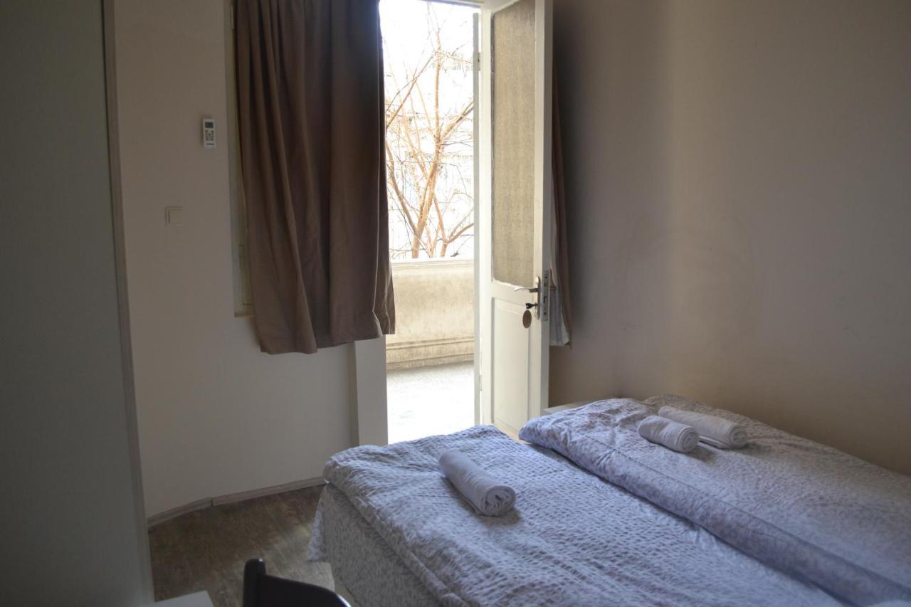 Hotel Rustaveli 36 Тбилиси Екстериор снимка